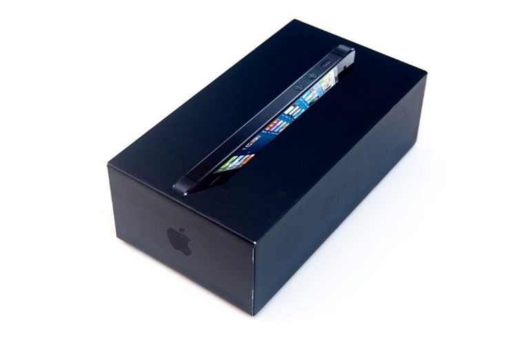 Apple iPhone 5 (2).jpg